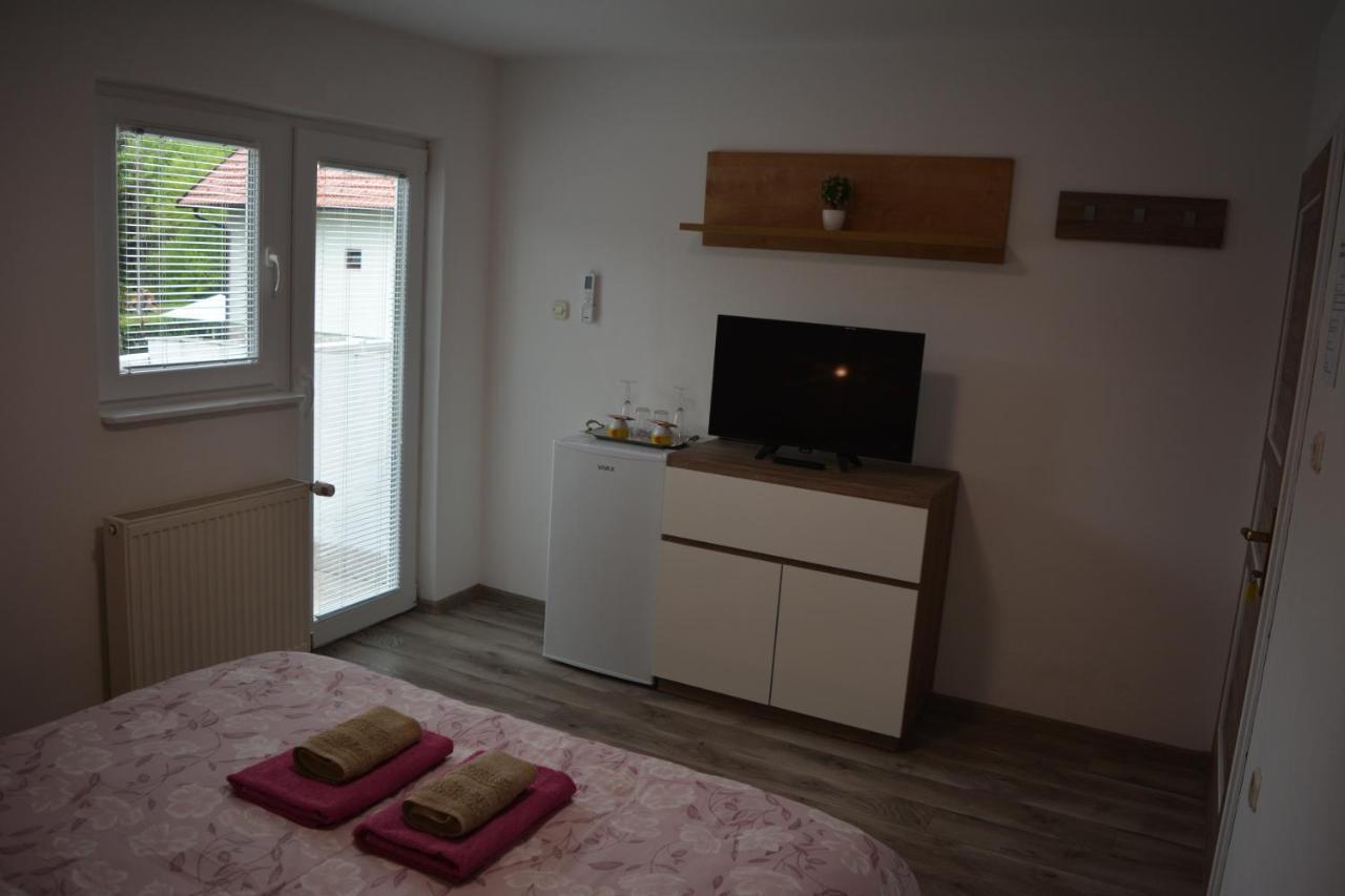 Rooms Lucijana Єзерце Екстер'єр фото