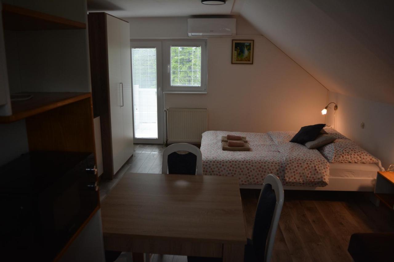Rooms Lucijana Єзерце Екстер'єр фото